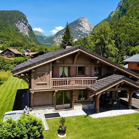 Alpesi faház Luxe Les Melezes Samoëns